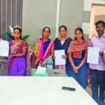 Jalna News अत्याचारग्रस्त कुटुंबांना मिळाला हक्काचा आधार जिल्हाधिकाऱ्यांच्या हस्ते ८ जणांना सरकारी नोकरी