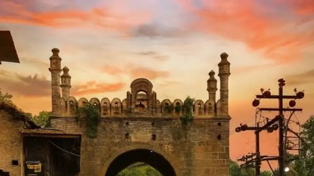 जालना ऐतिहासिक स्थळे, Jalna Historical Places, Jalna Tourism, मस्तगड, मत्स्योदरी मंदिर, हेमाडपंथी मंदिरे, Jalna News, Maharashtra Tourism