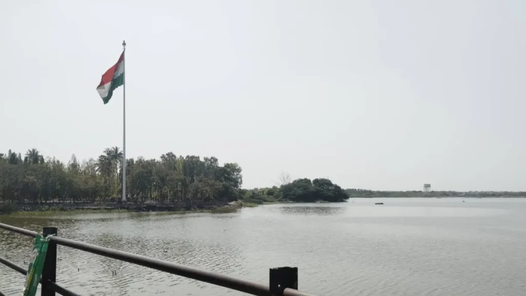 🔥जालन्याचा कायापालट! मोती तलावात उभी राहणार 'ही' भव्य मूर्ती; आता पर्यटनाला येणार नवी झळाळी! 😱✨Jalna Buddha Statue